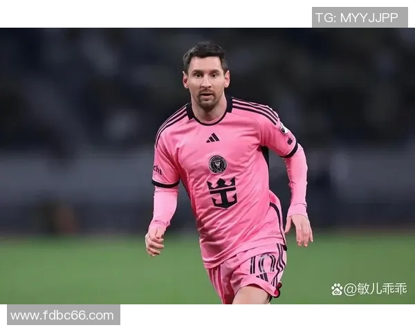 全球足球百大球星排名揭晓 每位传奇背后的故事与成就解析