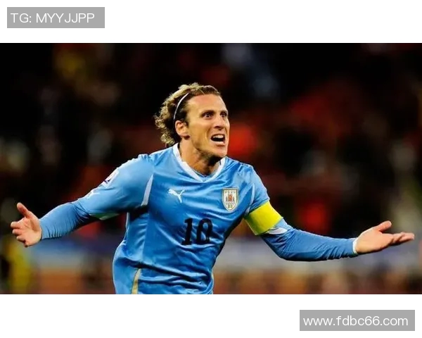 球星足球侧钩技惊四座展现力量与美感引燃绿茵激情