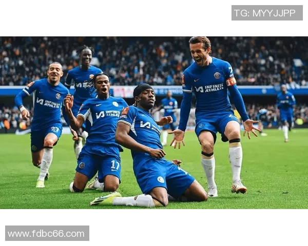 切尔西足球明星阵容崛起聚焦球场内外新英雄的奋战与荣耀